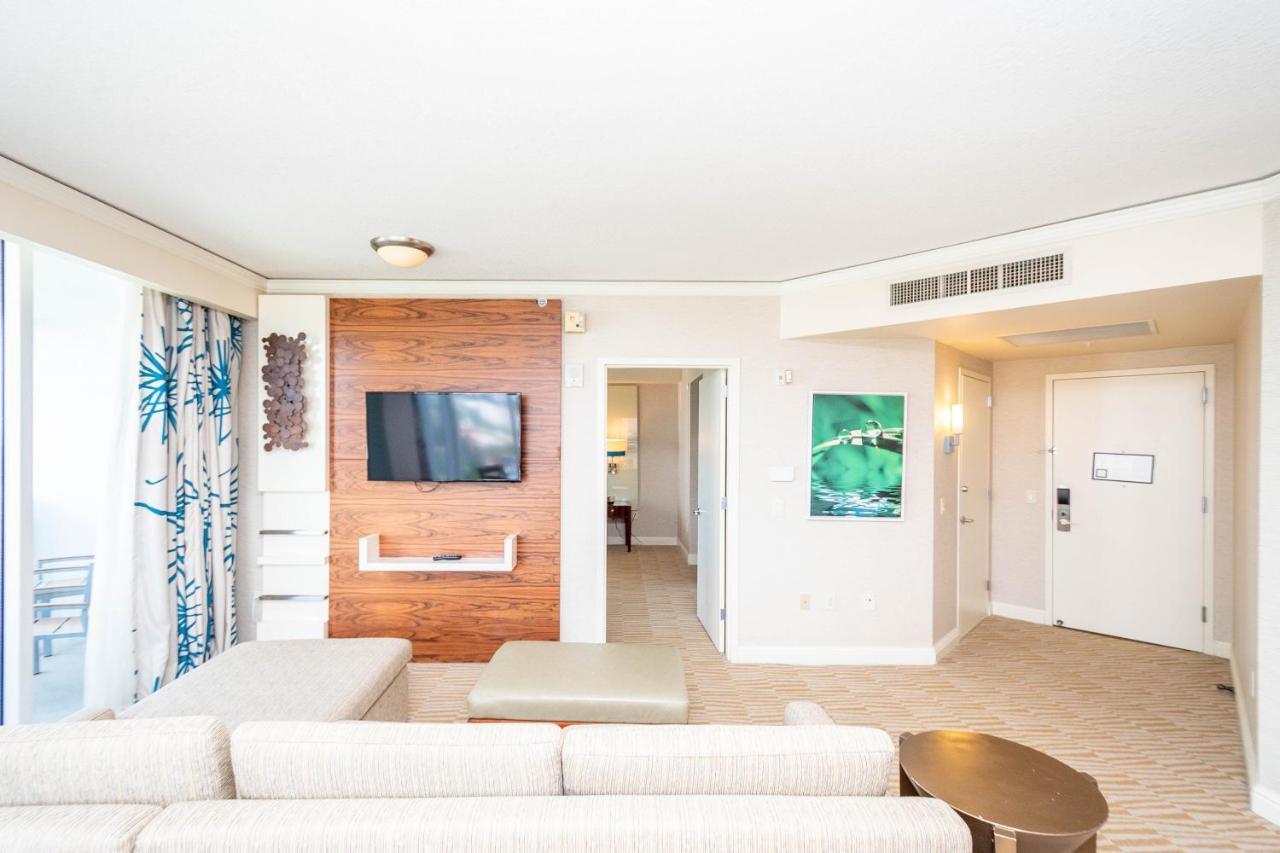 Trump Intl 2 Bedroom 1600 Sqf Ocean And Bay View Aparthotel Sunny Isles Beach