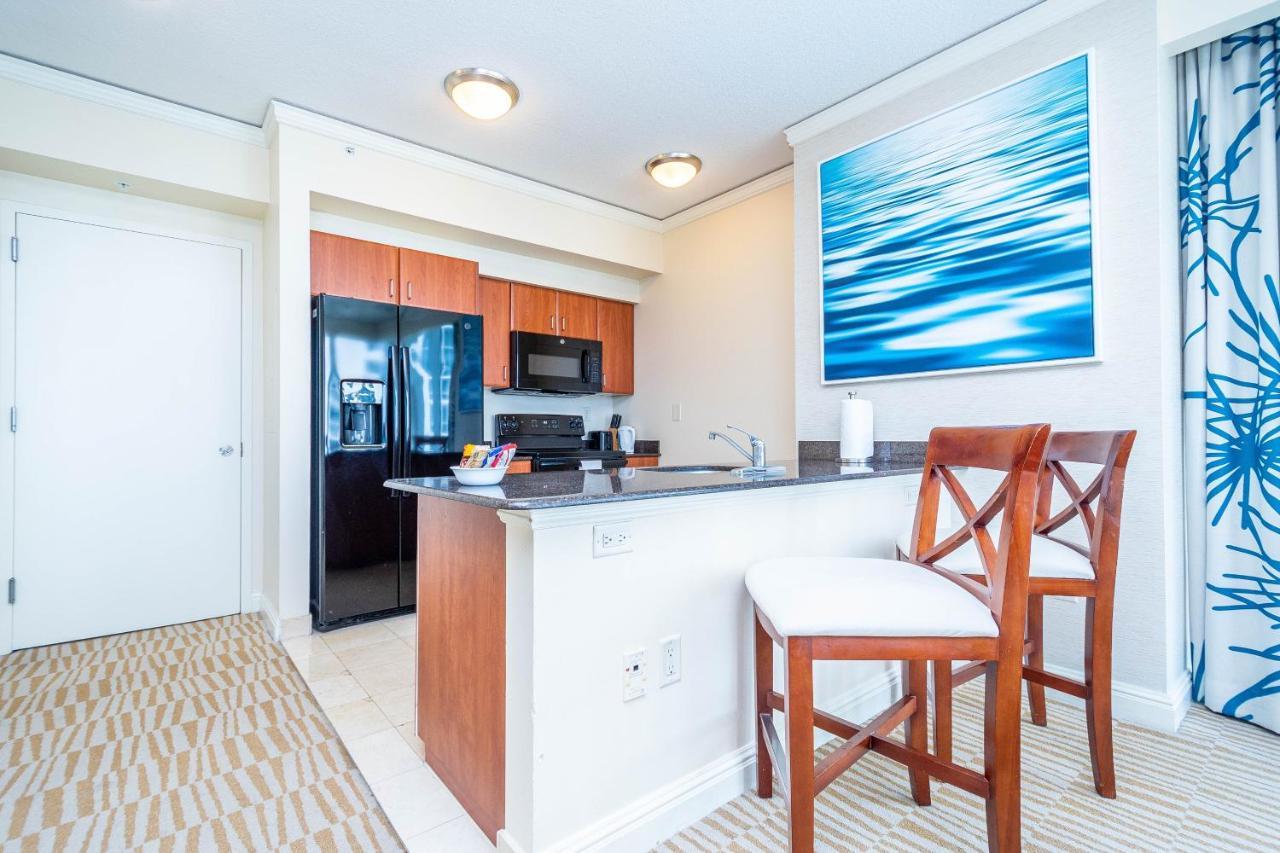 Trump Intl 2 Bedroom 1600 Sqf Ocean And Bay View Aparthotel