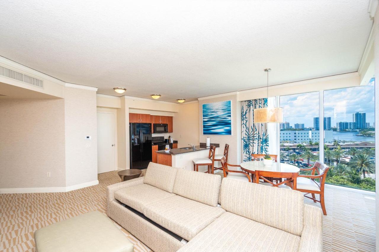 Trump Intl 2 Bedroom 1600 Sqf Ocean And Bay View Aparthotel Sunny Isles Beach