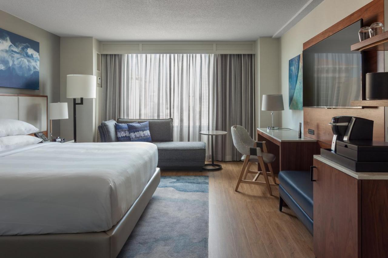 Marriott Water Street 4*