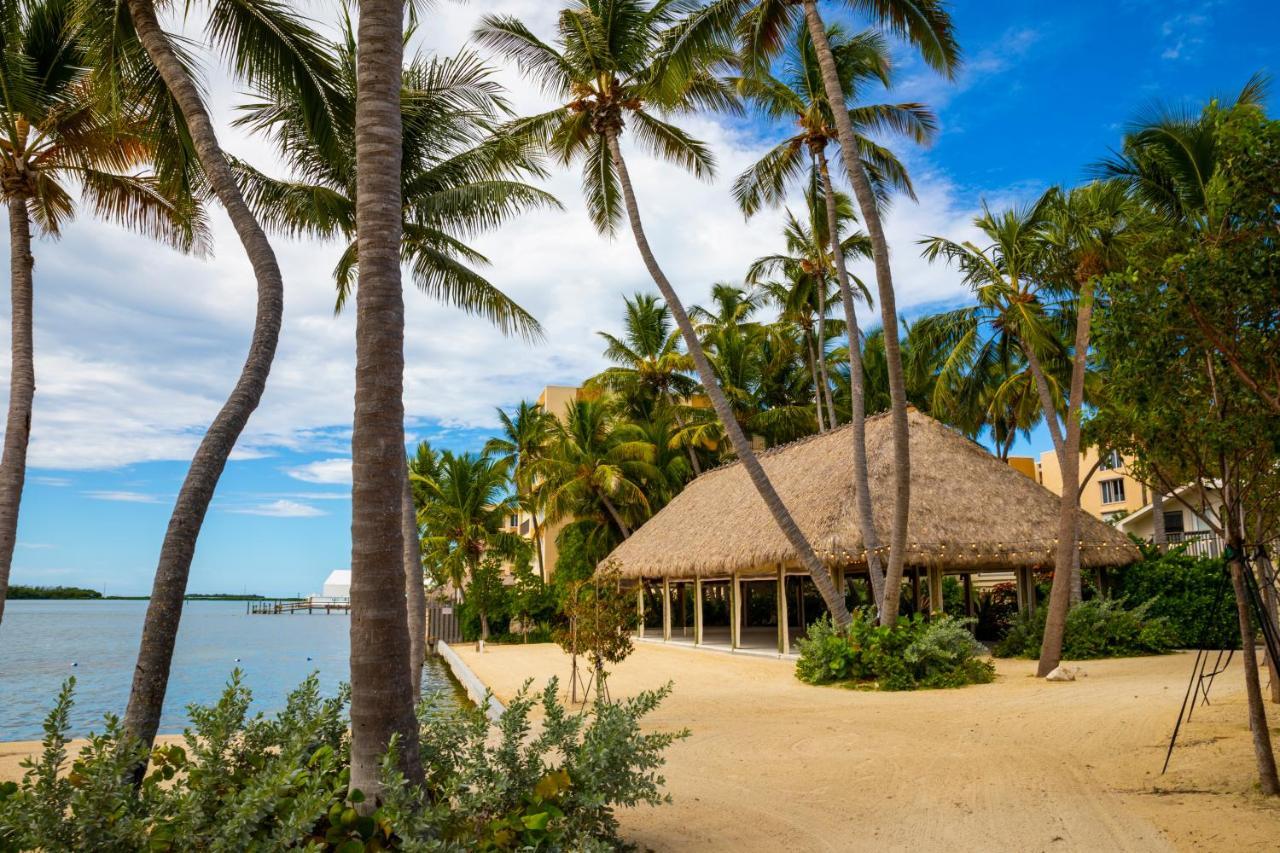 Amara Cay 4*