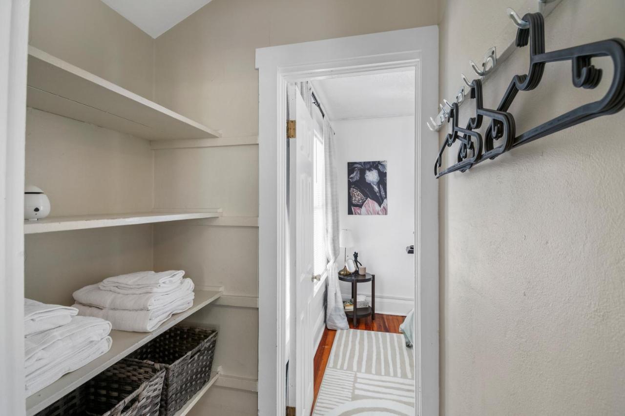 1 Min Away From Bayshore, Sleeps 7 Apartment Tampa