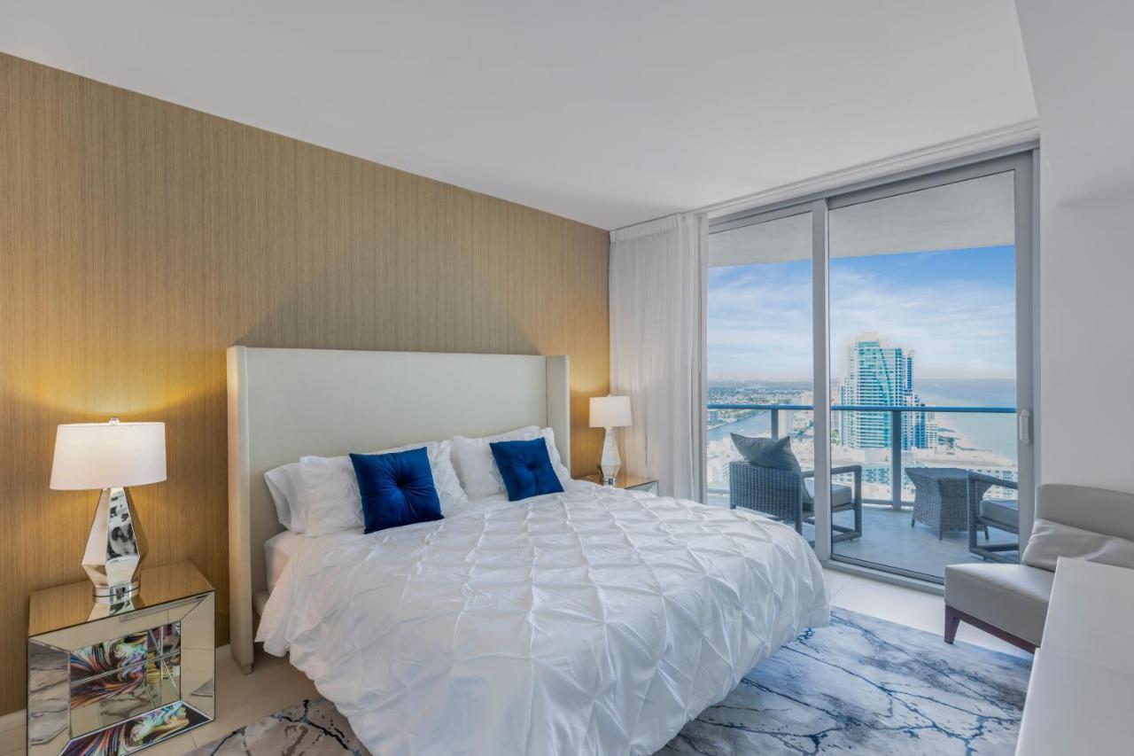 The Ultimate Resort: Beachfront 2br With Ocean View & Rooftop Amenities