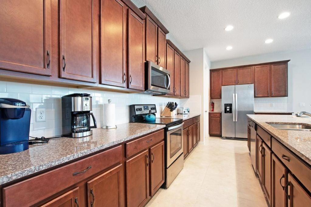 Bsv1823 - Luxury 8 Bedroom 6 Bathroom In The Desirable Solara Holiday home Kissimmee