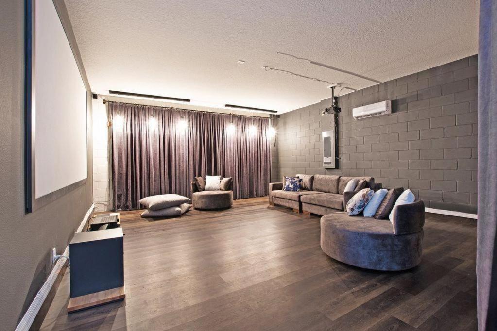 Holiday home Bsv1823 - Luxury 8 Bedroom 6 Bathroom In The Desirable Solara