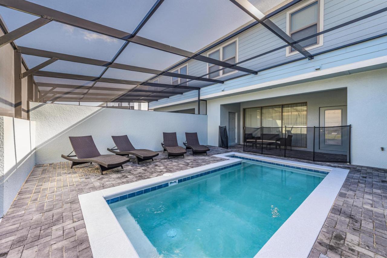 Bsv8919 - Gorgeous 5 Bedroom 4 Bath Townhome With Private Pool & Free Wifi