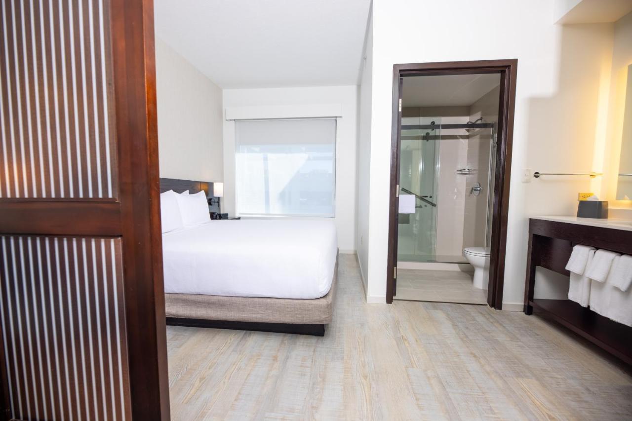 Hyatt Place West Palm Hotel 3*
