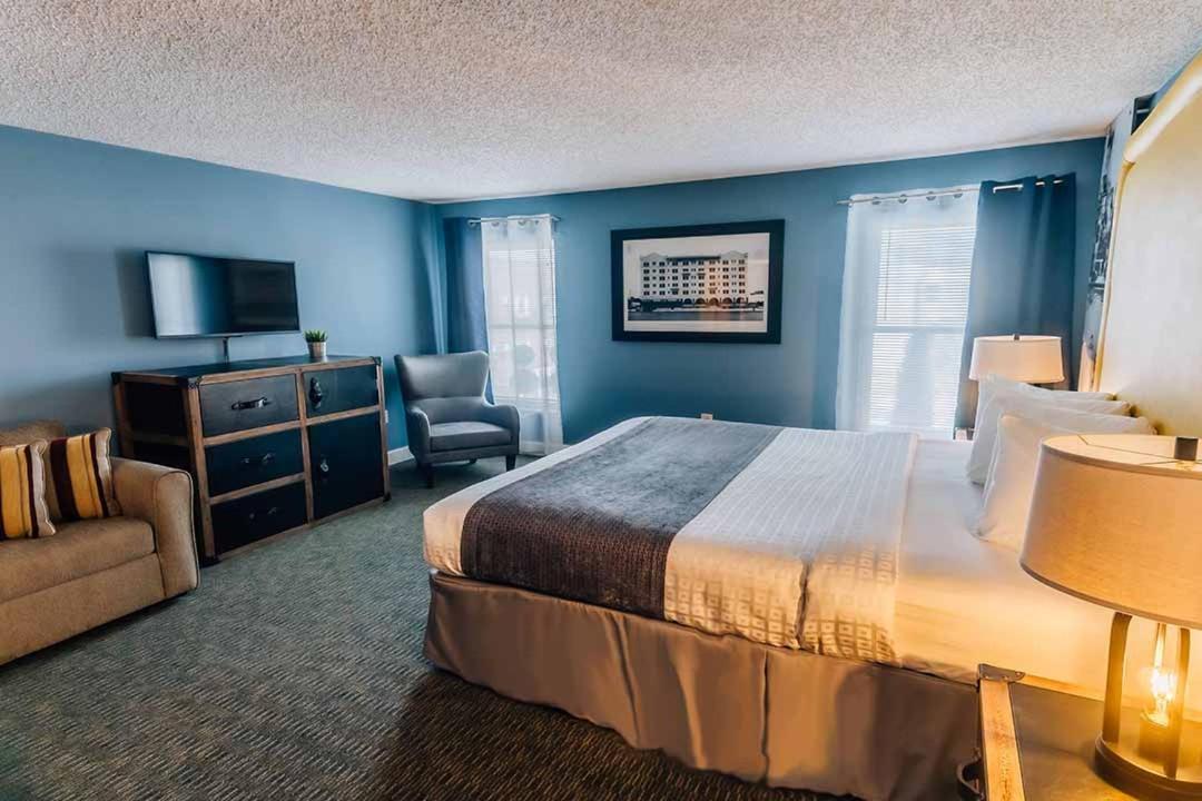 Hollander - Downtown Hotel St. Petersburg