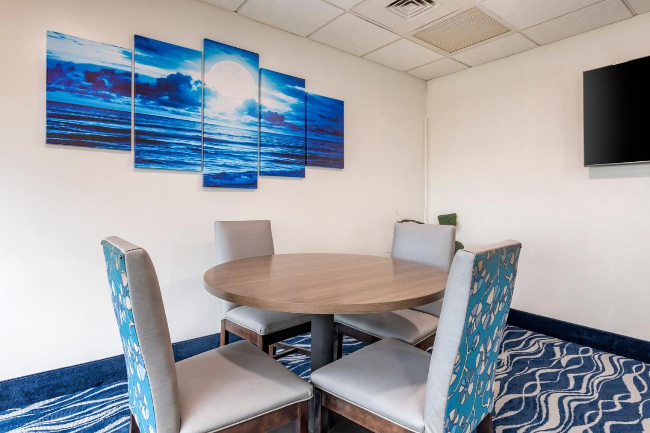 Tropical Winds Hotel Daytona Beach