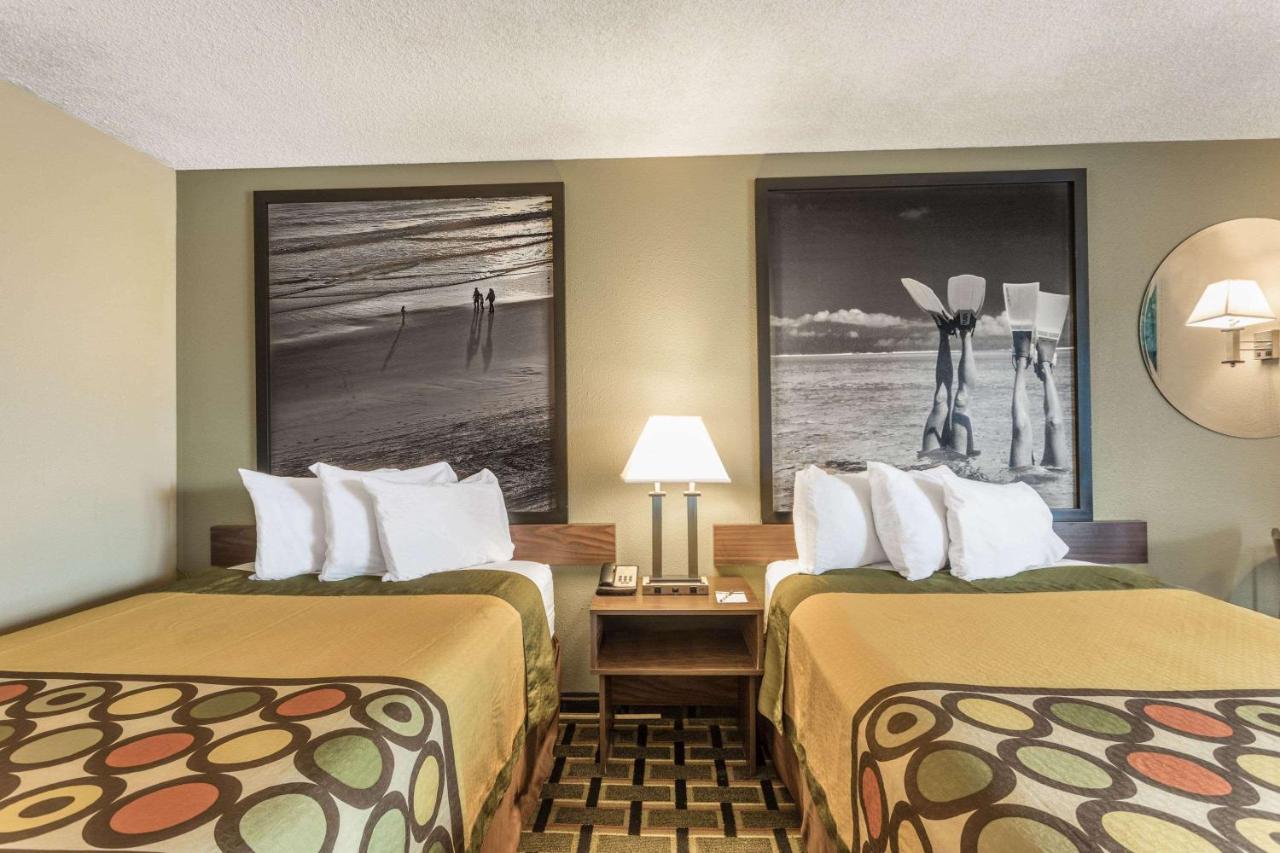 Hotel Super 8 By Wyndham I-75