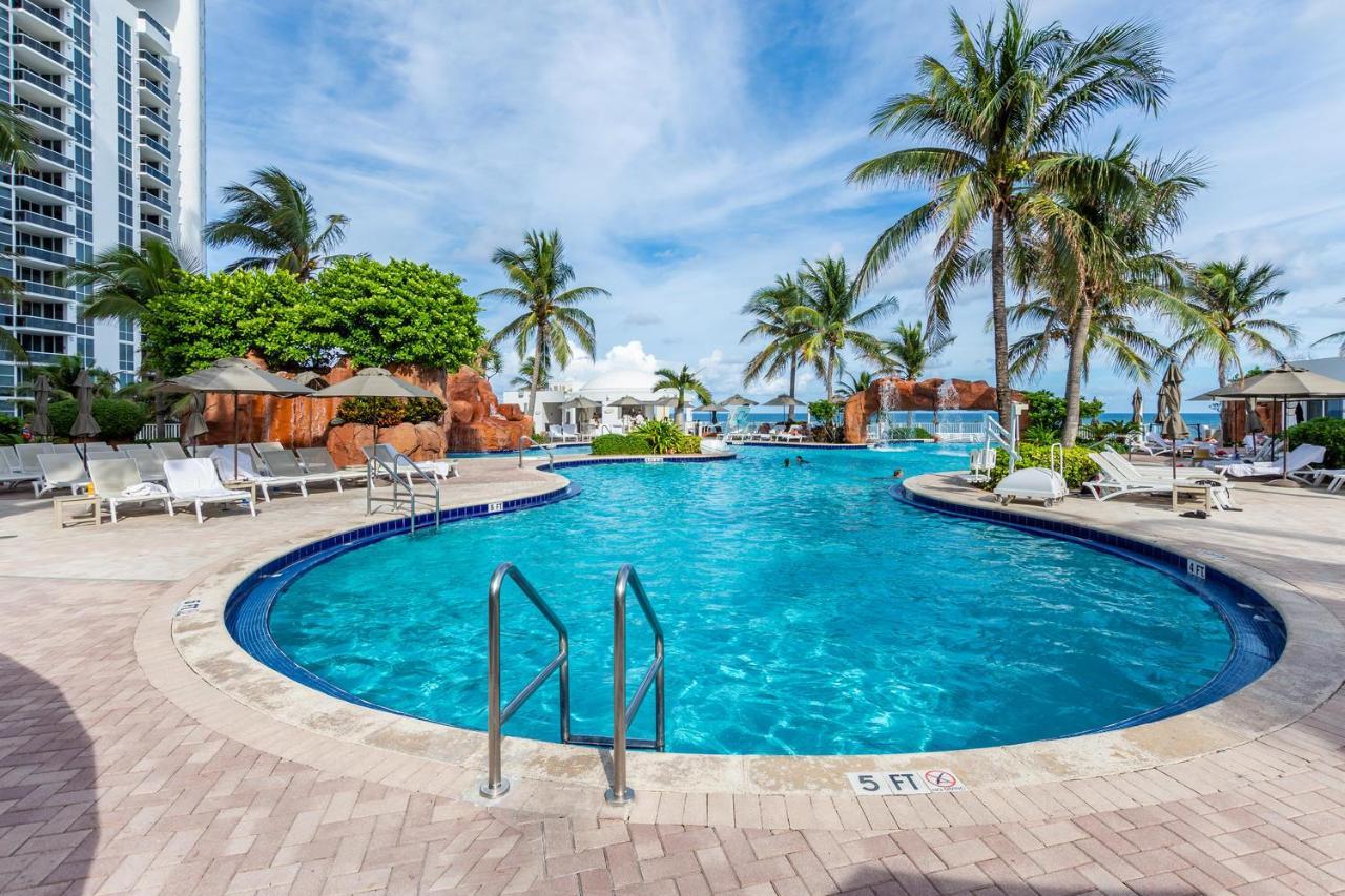 Aparthotel Trump Intl 2 Bedroom 1600 Sqf Ocean And Bay View
