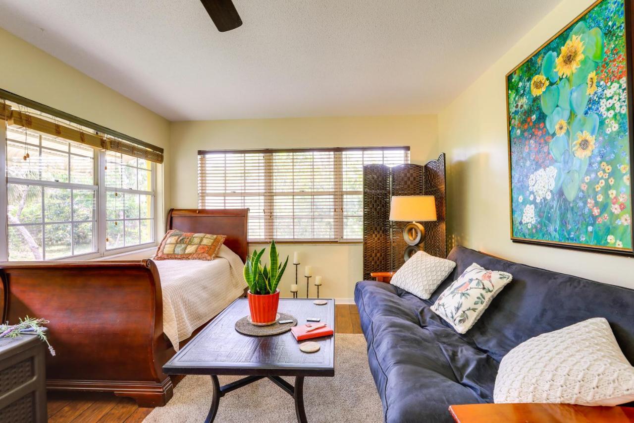 Garden Florida Room, Lanai!