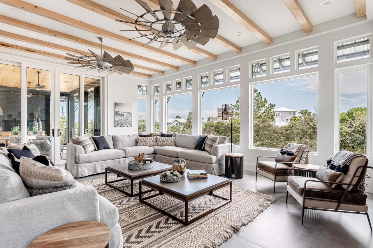 30A Beach Gem Mansion W/ Pool, Golf Cart & Bikes! Holiday home