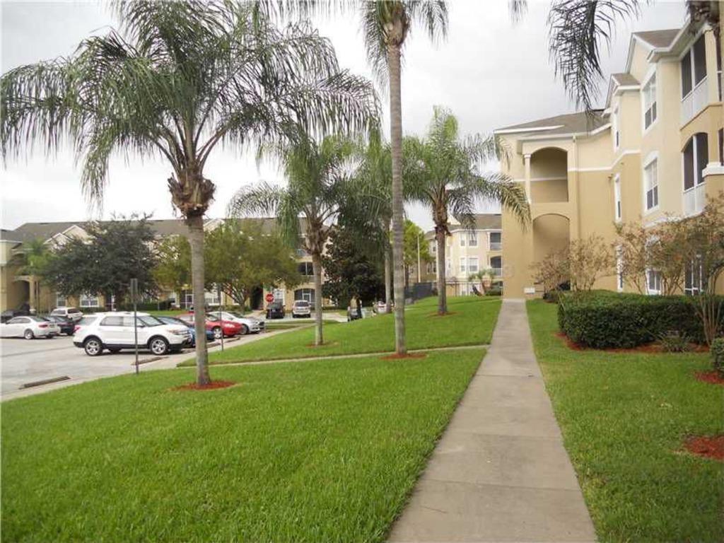 3 Bedroom Style Condo, 3 Miles To Disney!