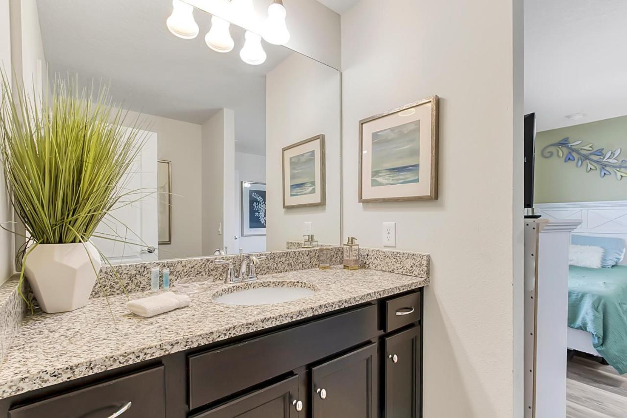 Villa 8br Near Disney-view/privacy/pool & Spa/ps5/ev Kissimmee