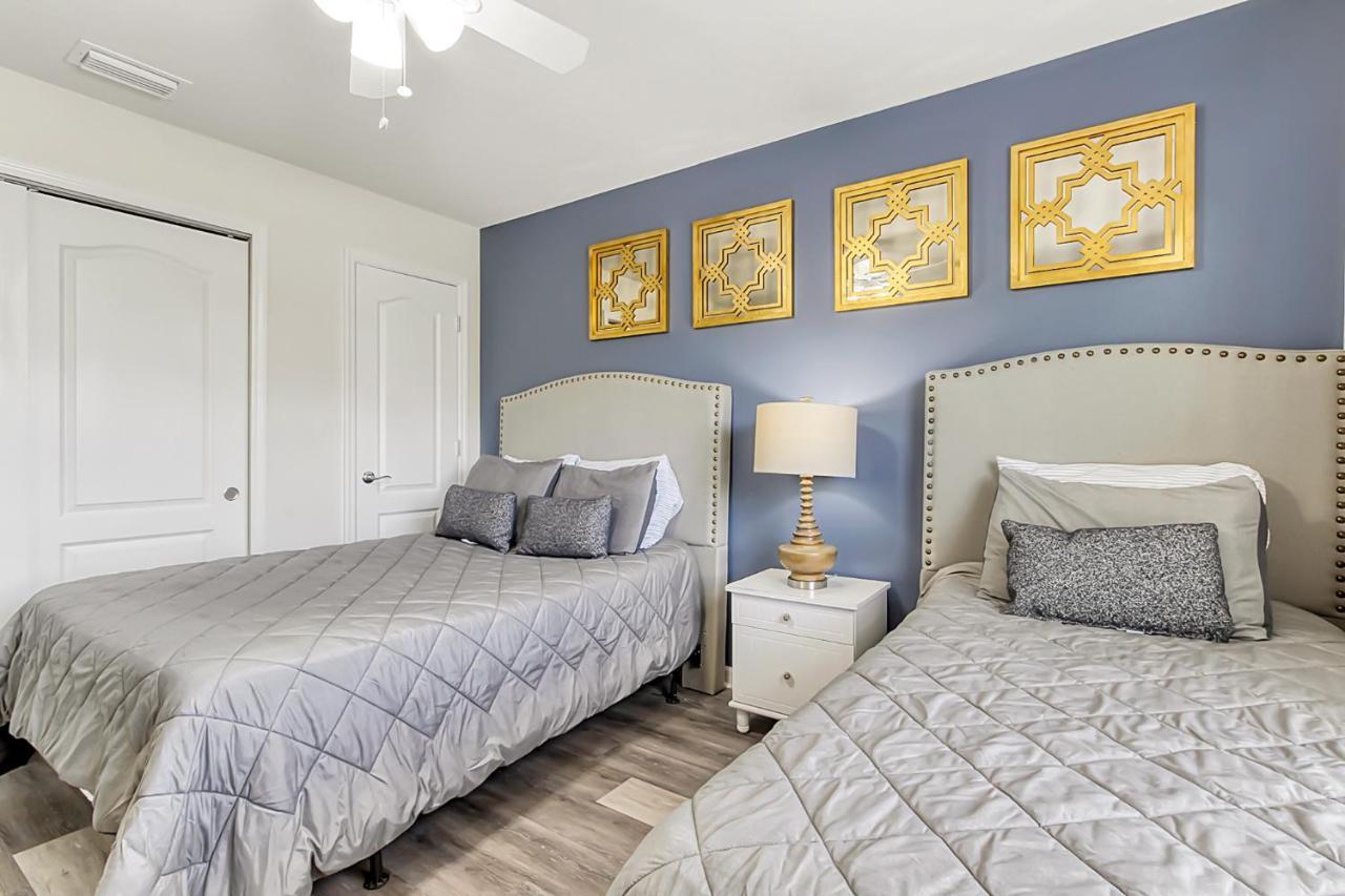 8br Near Disney-view/privacy/pool & Spa/ps5/ev Villa Kissimmee