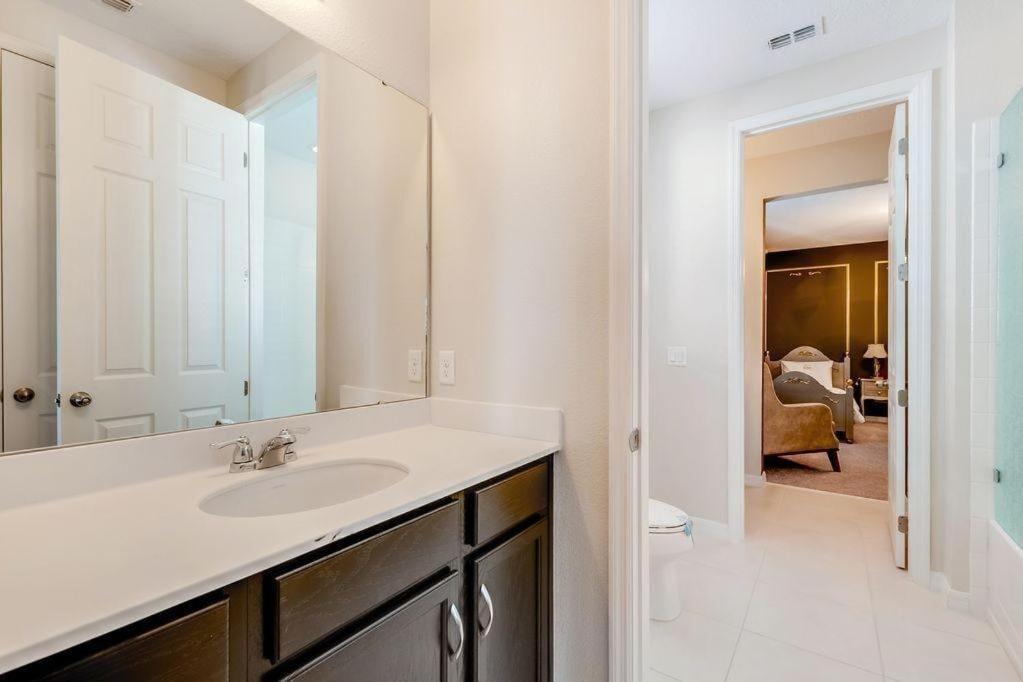 Holiday home Bsv1773 - Luxury 8 Bedroom 6 Bathroom In The Desirable Solara Kissimmee