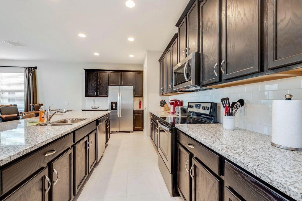 Holiday home Bsv1773 - Luxury 8 Bedroom 6 Bathroom In The Desirable Solara Kissimmee
