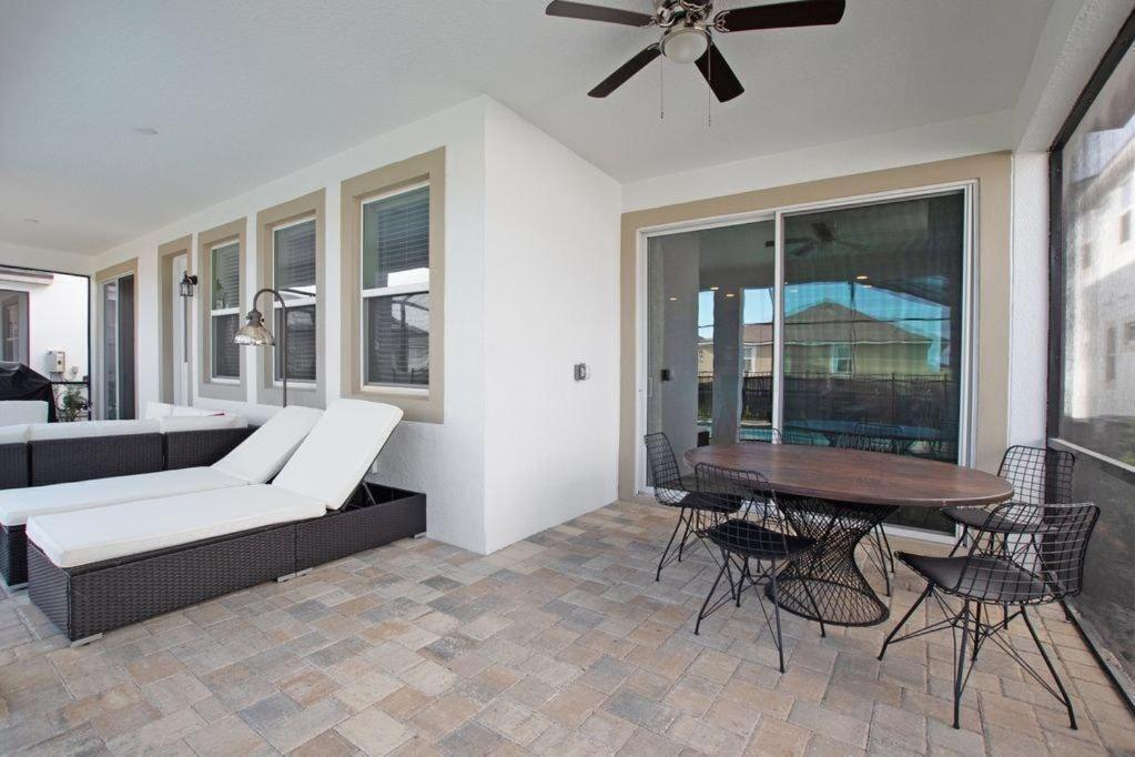 Bsv1823 - Luxury 8 Bedroom 6 Bathroom In The Desirable Solara *