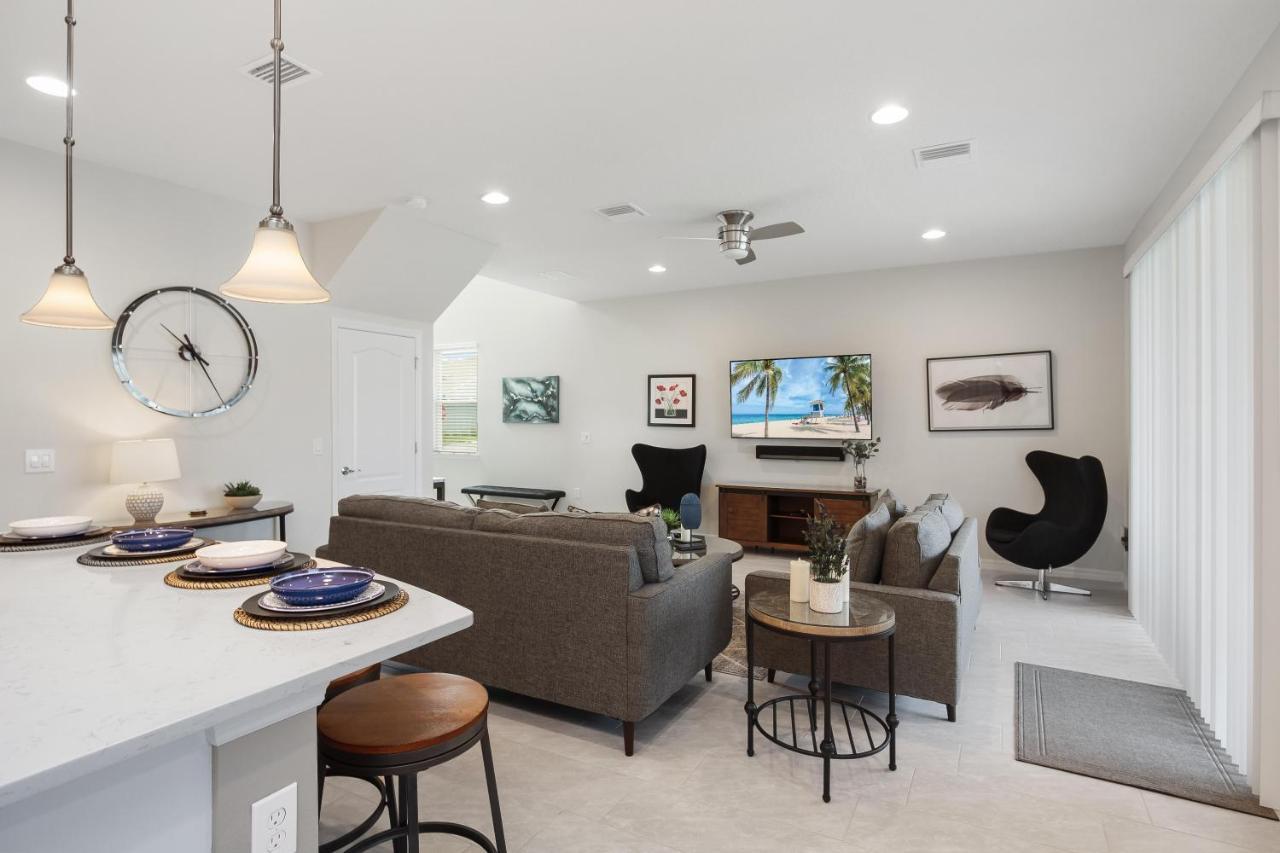 Bsv2487 - Brand New Luxury 5 Bedroom With Free Wifi And Private Pool Holiday home Kissimmee