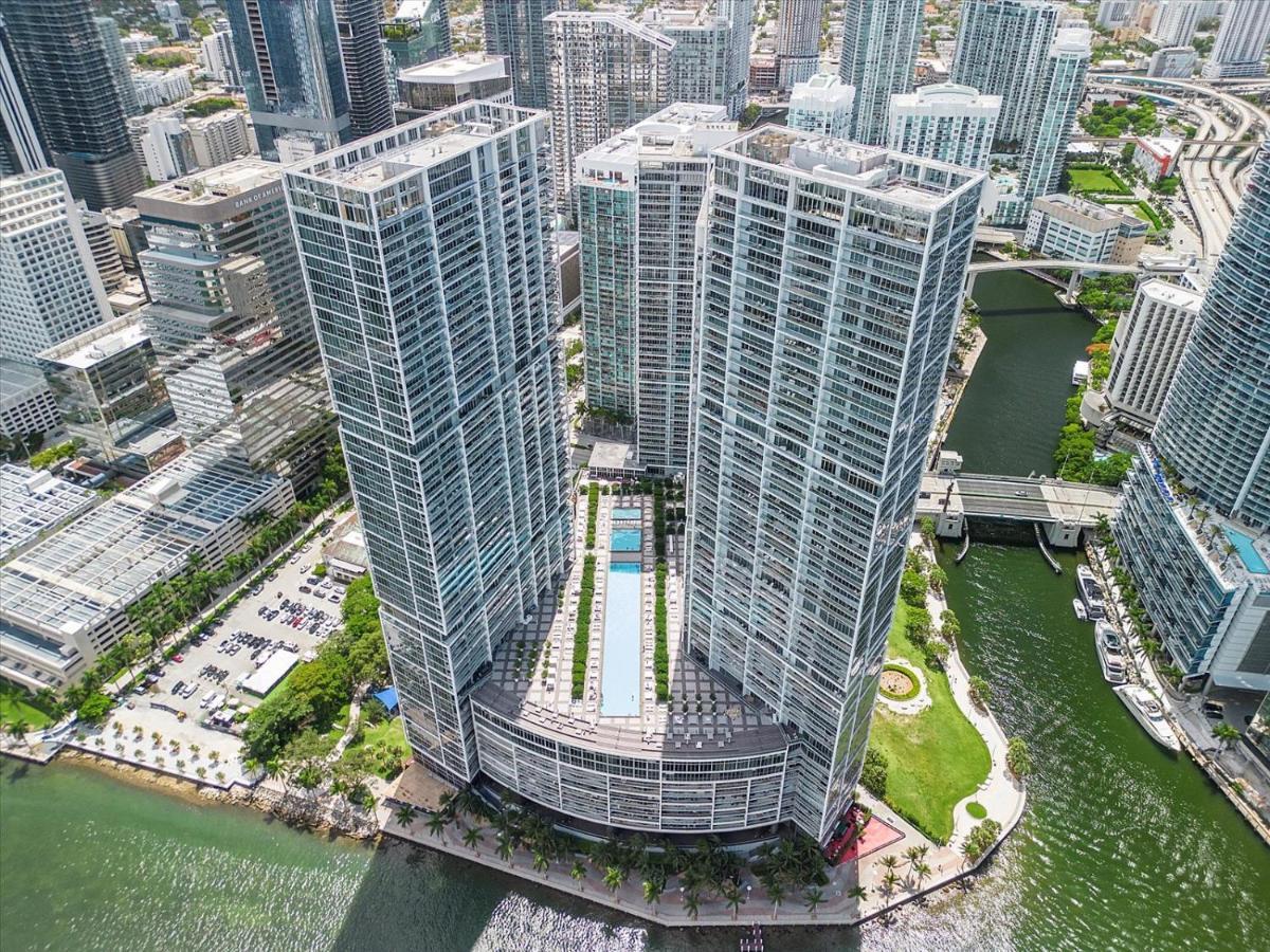 Special Offer At Icon Brickell With Ocean View *