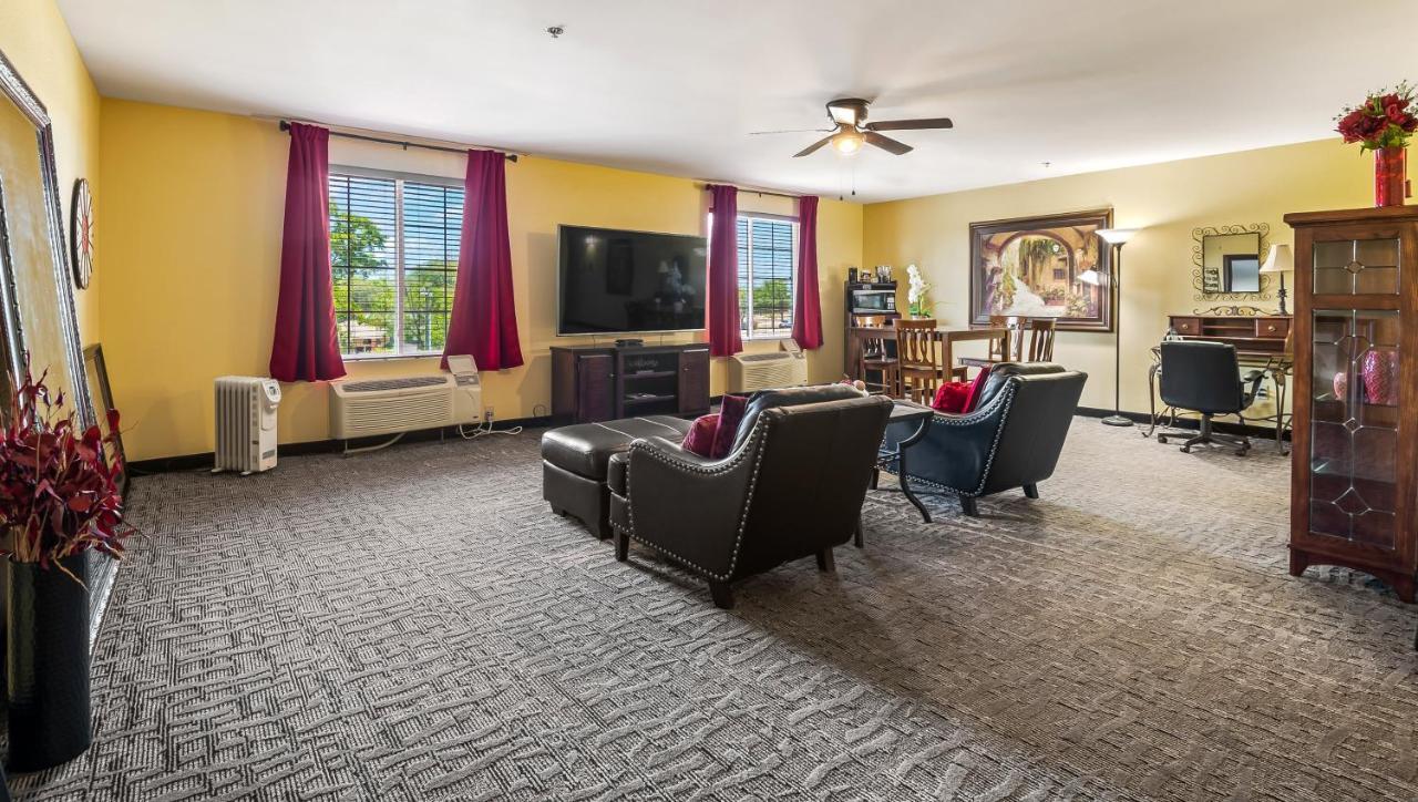 Hotel Magnuson Wildwood 3*