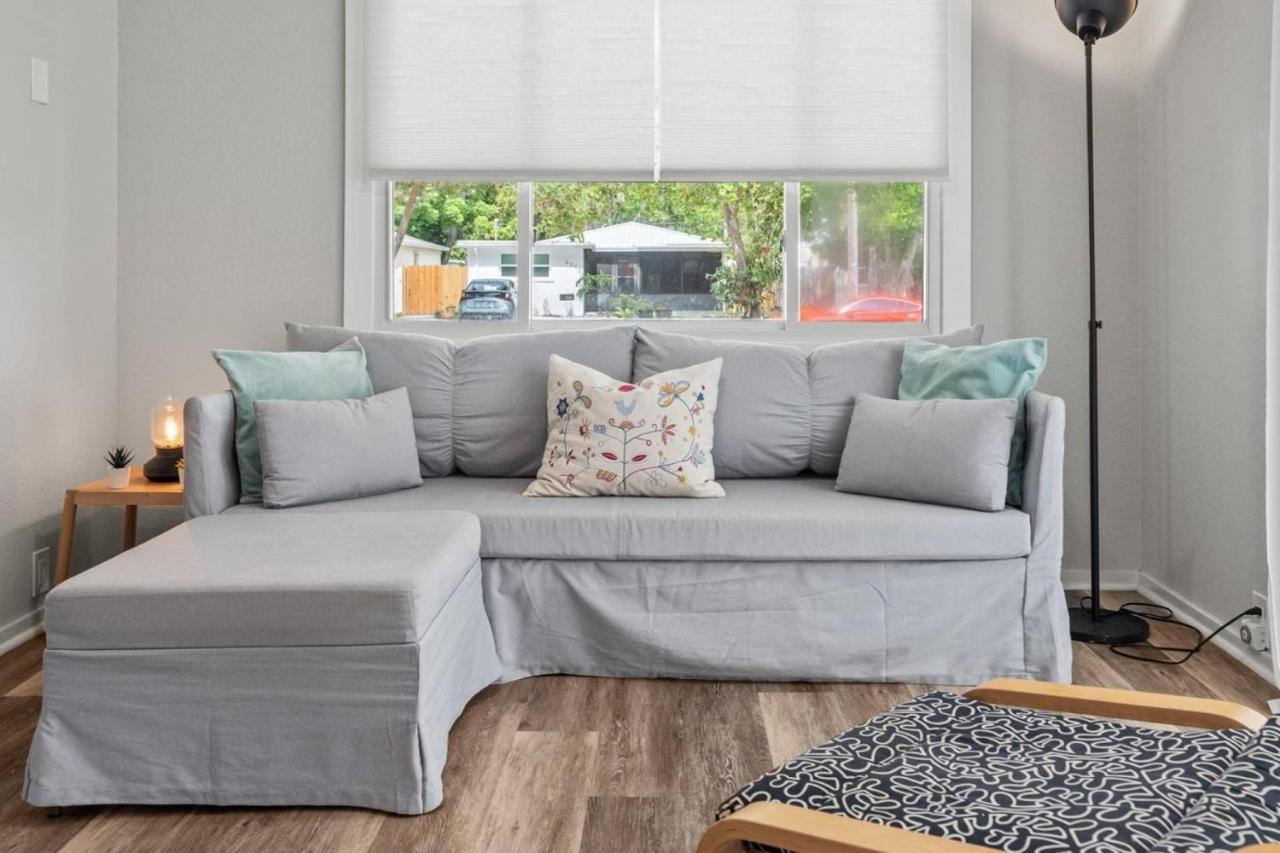 Holiday home Sunkissed In St Pete Is A 3 Bedroom With Heated Pool And Great Outdoor Space Near The *