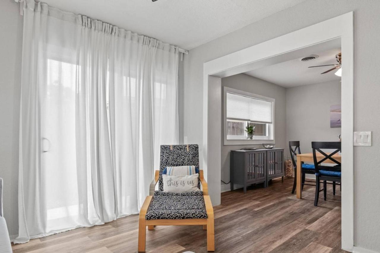 Holiday home Sunkissed In St Pete Is A 3 Bedroom With Heated Pool And Great Outdoor Space Near The