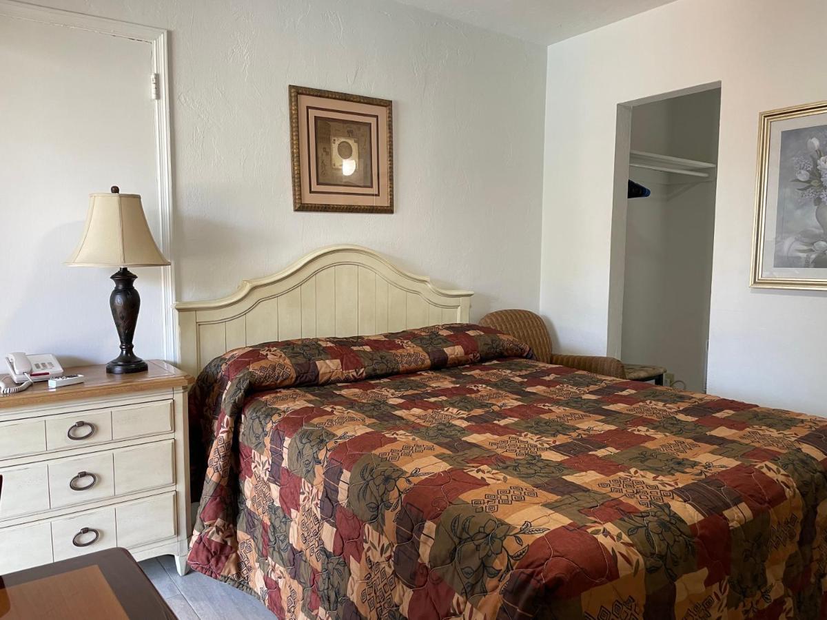 Motel Shell