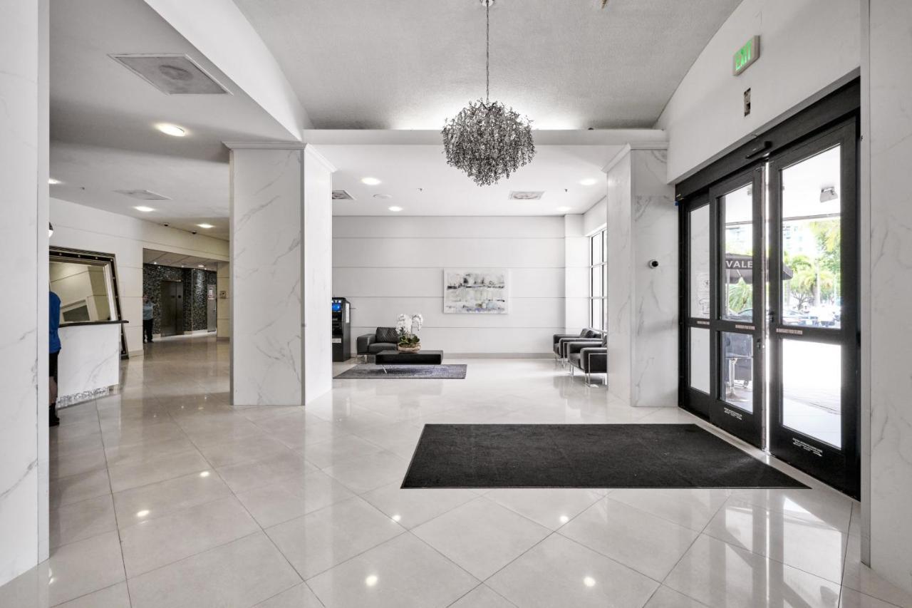 Miami Oceanview Oasis Collins Ave Free Parking Apartment *
