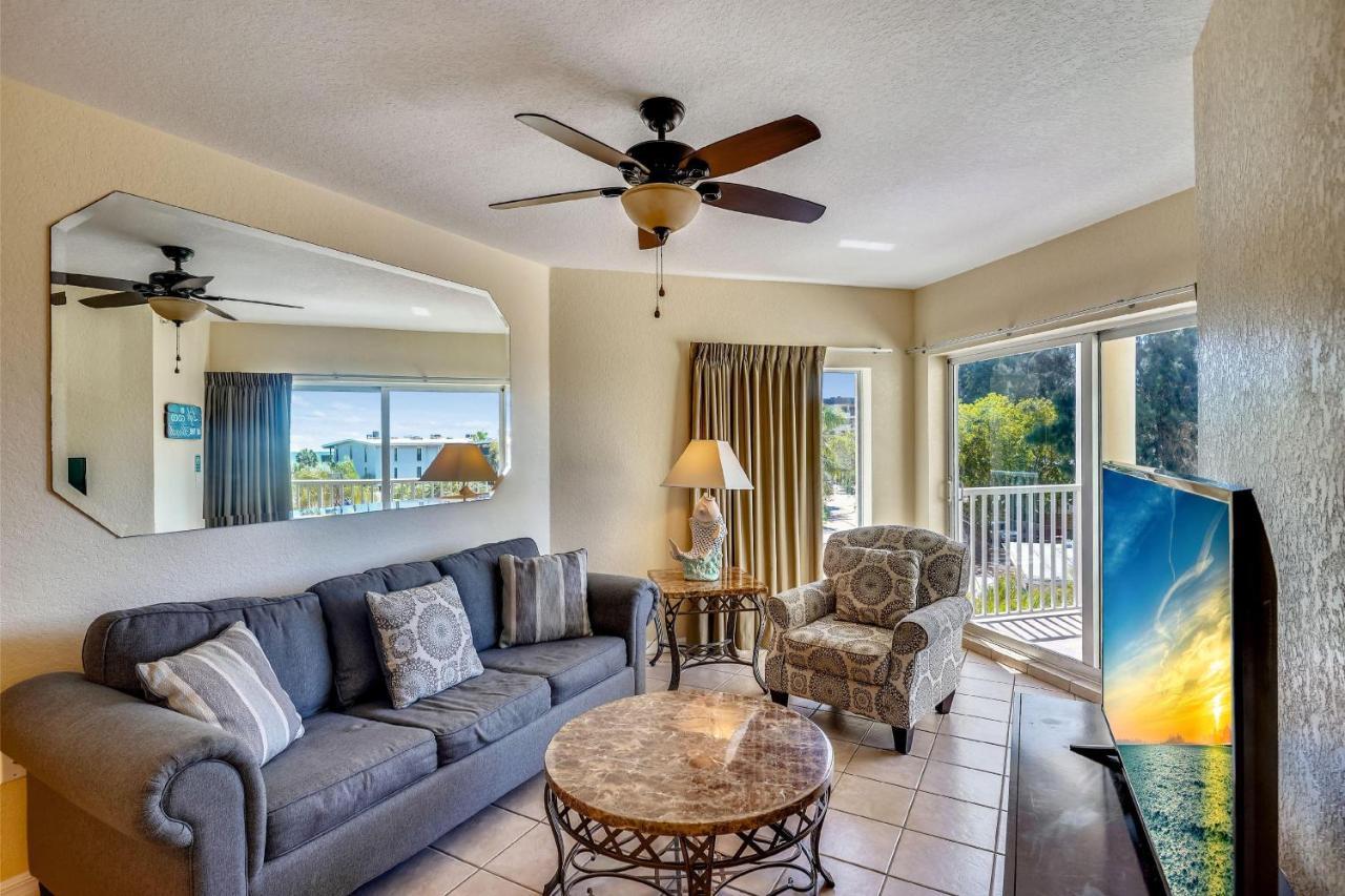 Holiday home Sunset Vistas 302s St. Pete Beach