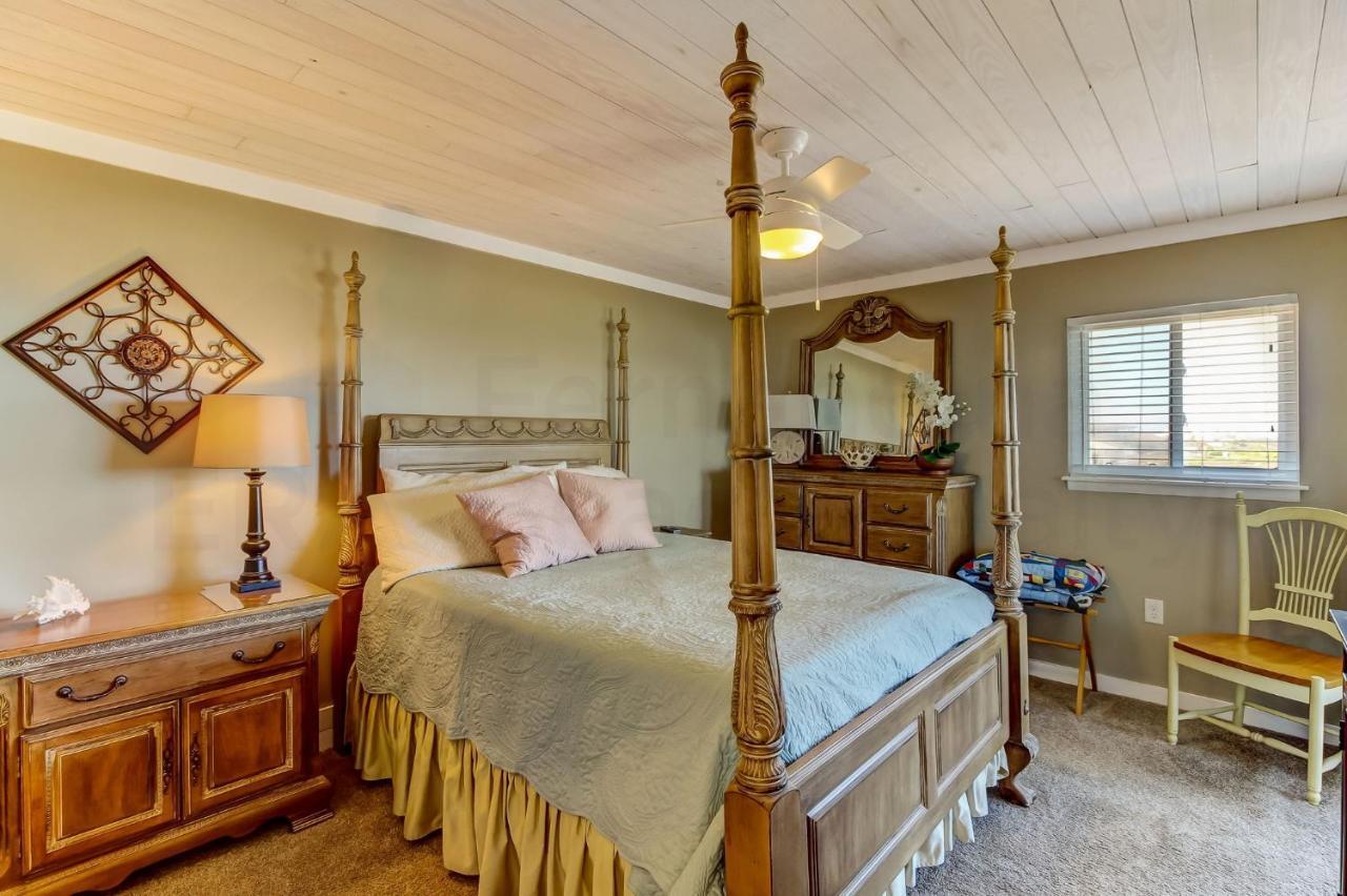 W Salt Water Pool Apartment Fernandina Beach