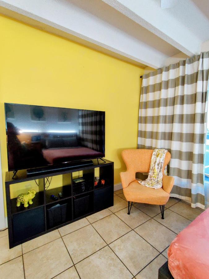 Hotel Ocean Jewels Studios!
