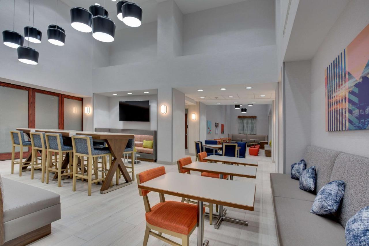 Hotel Hampton & Lauderdale -