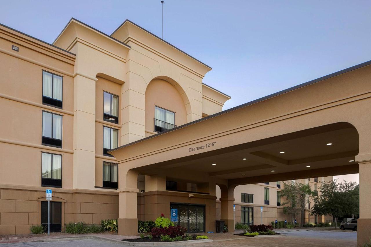 Hampton & Pensacola/gulf Breeze Hotel Gulf Breeze