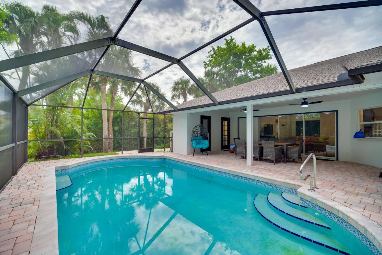 Casa Blanco Florida Escape Pool, Fire Pit And Grill *