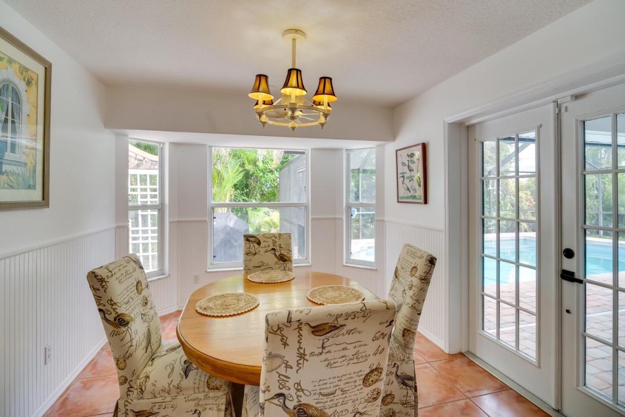 Holiday home Casa Blanco Florida Escape Pool, Fire Pit And Grill Sebastian