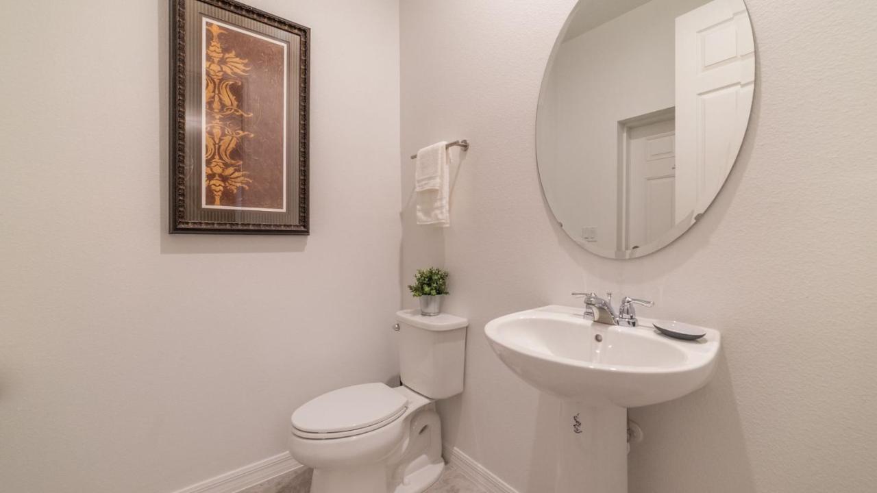 8972 Amelia Downs Orlando