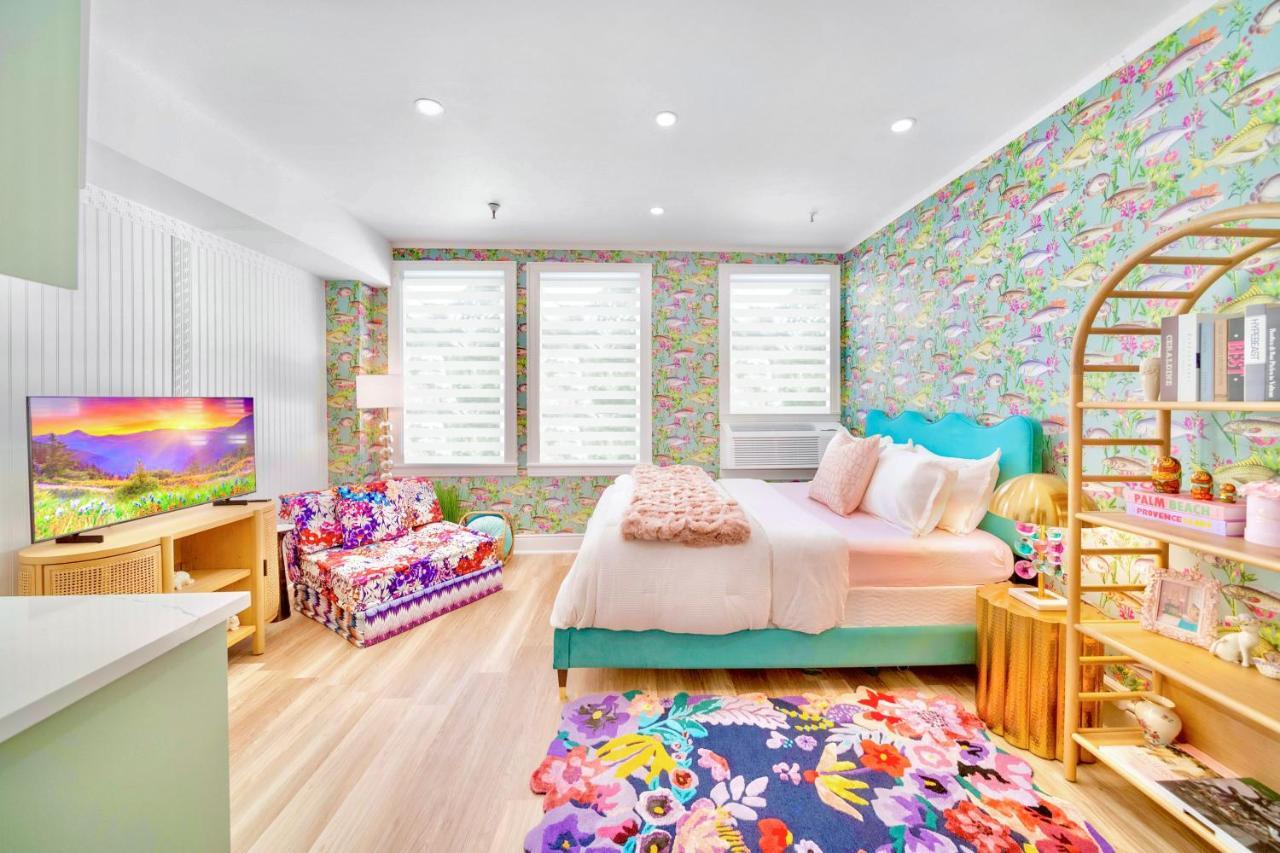 Apartment King Bed Mermaid - Heart Of Palm Beach, Free Parking Included Palm Beach