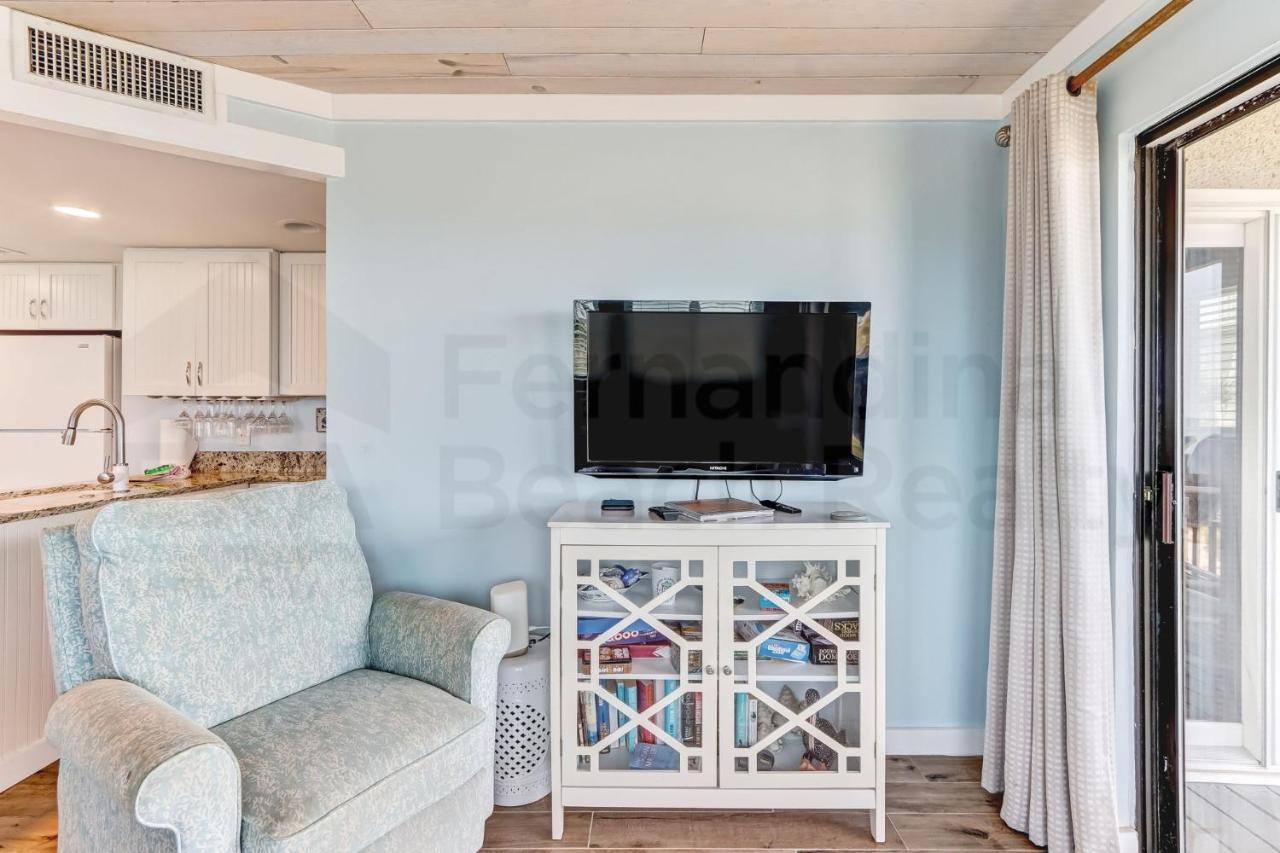 Apartment W Salt Water Pool Fernandina Beach
