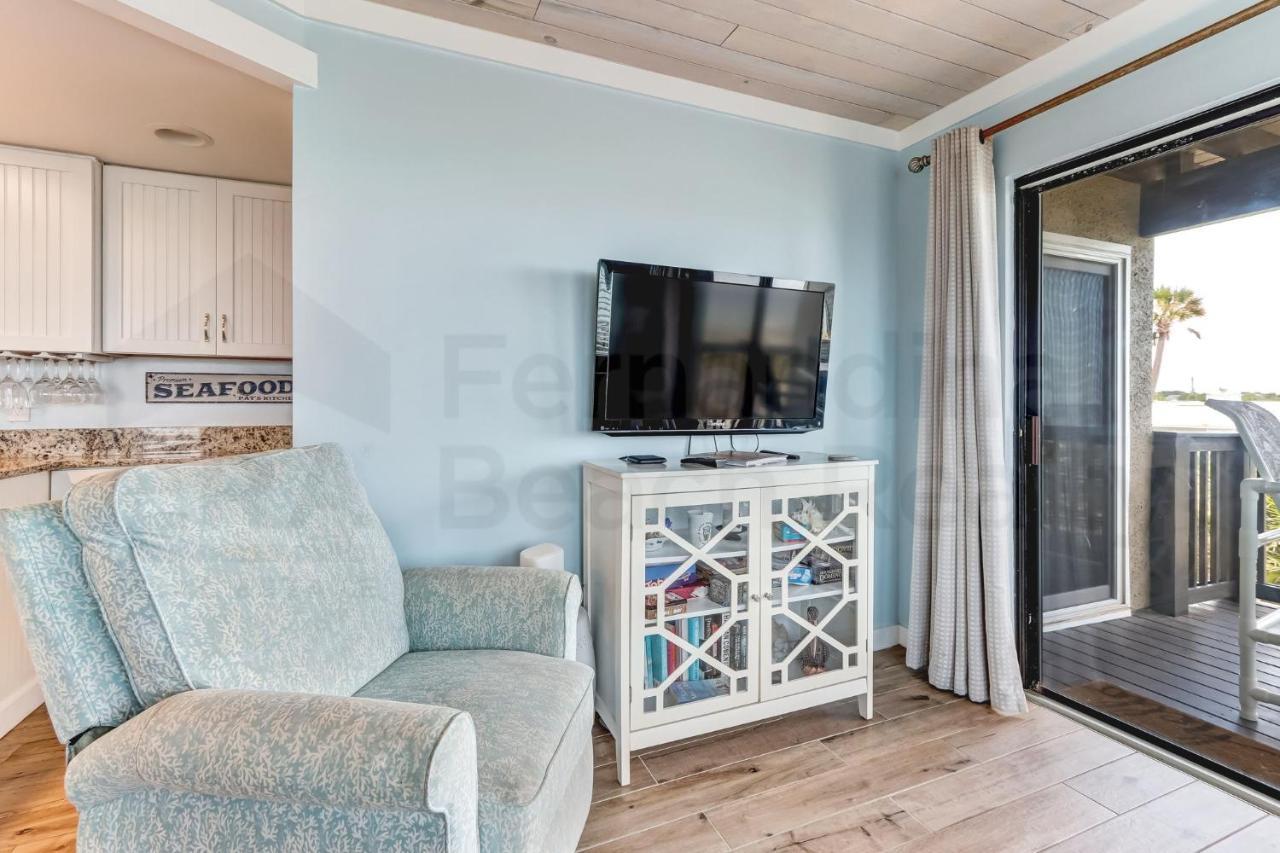 W Salt Water Pool Fernandina Beach