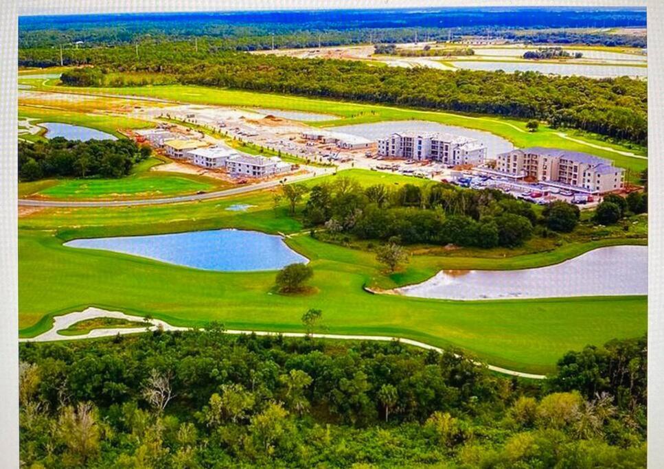 Golf Paradise!-lakewood National -beautiful -palmer's Cove Bradenton