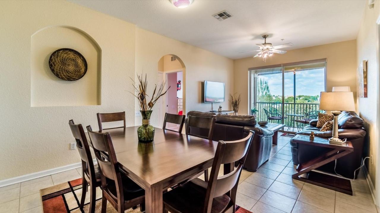 2774 Almaton #403 Holiday home *