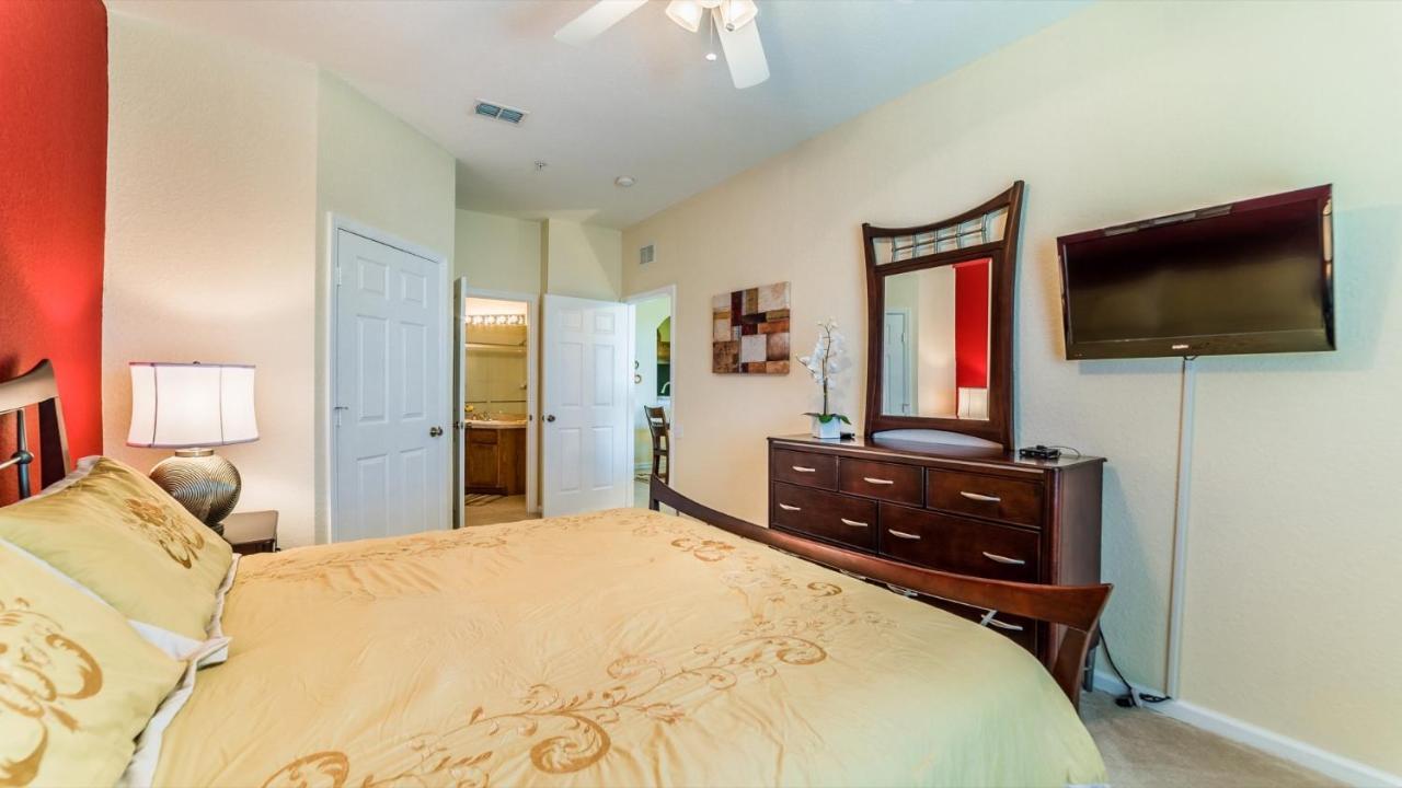 2774 Almaton #403 Holiday home *