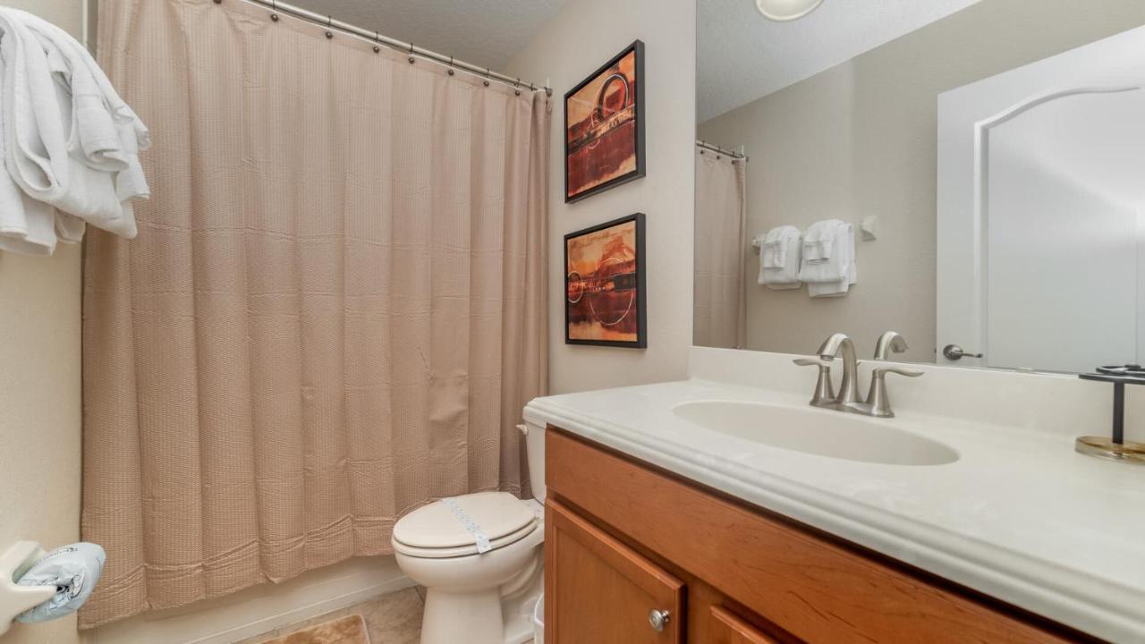 1506 Moon Valley * Davenport