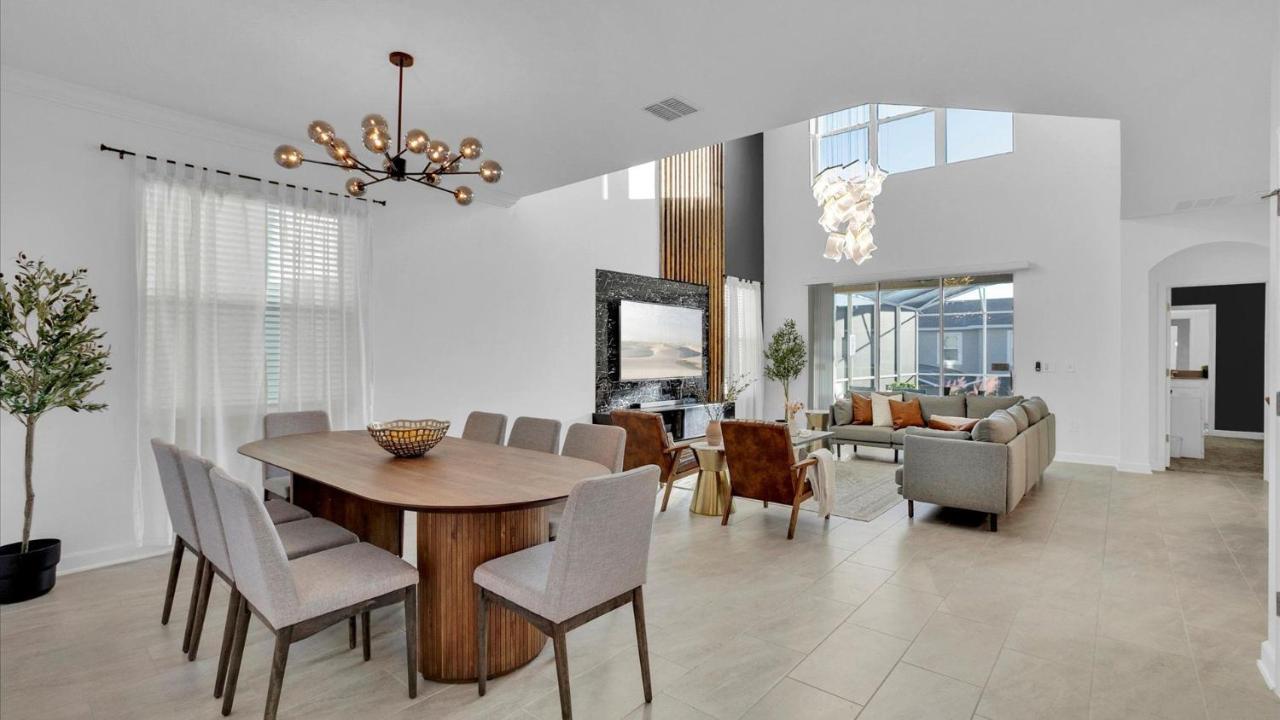 9191 Sommerset Hills * Kissimmee