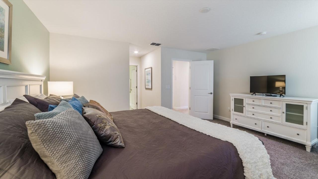 4742 Sleepy Hollow Holiday home