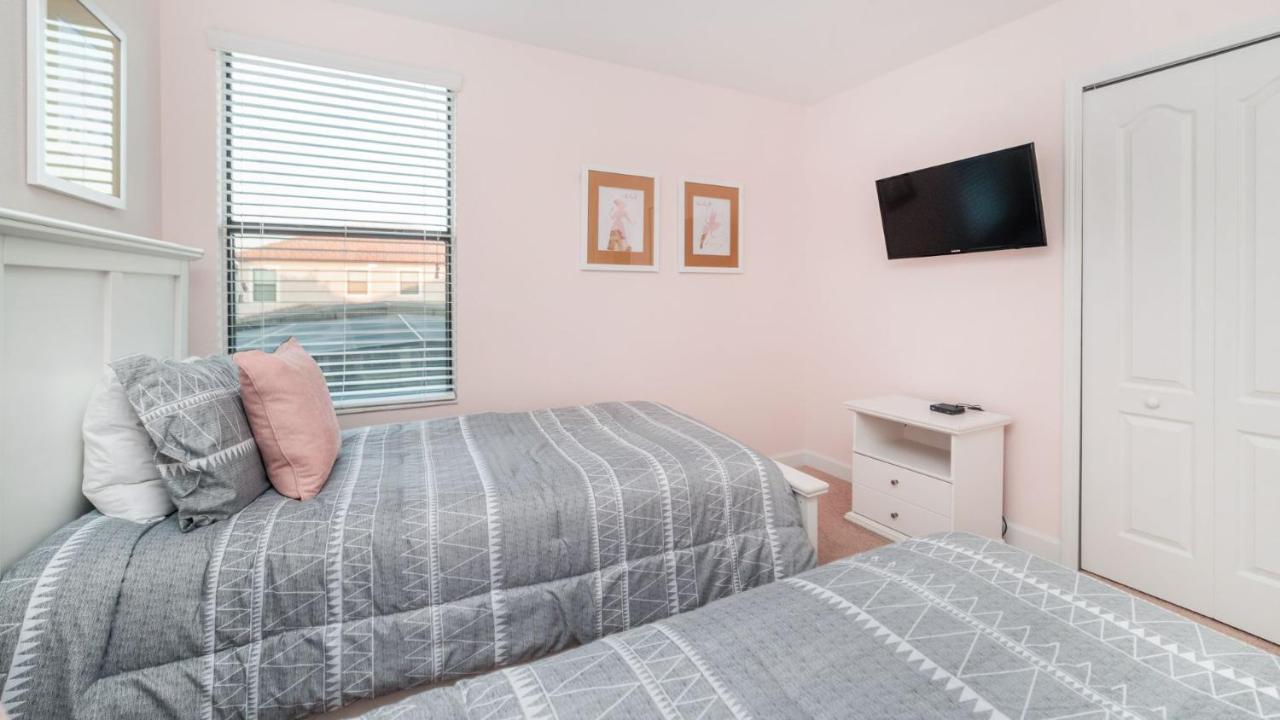 1431 Thunderbird Holiday home *