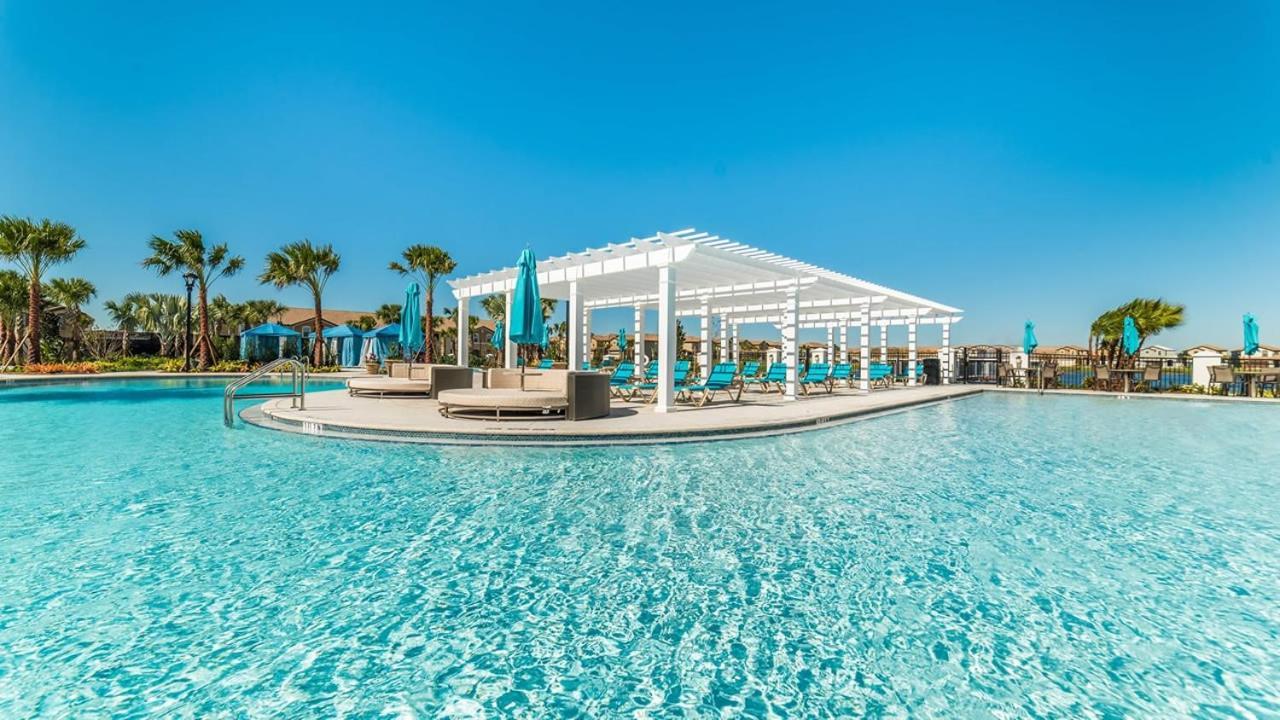8882 Menton Holiday home