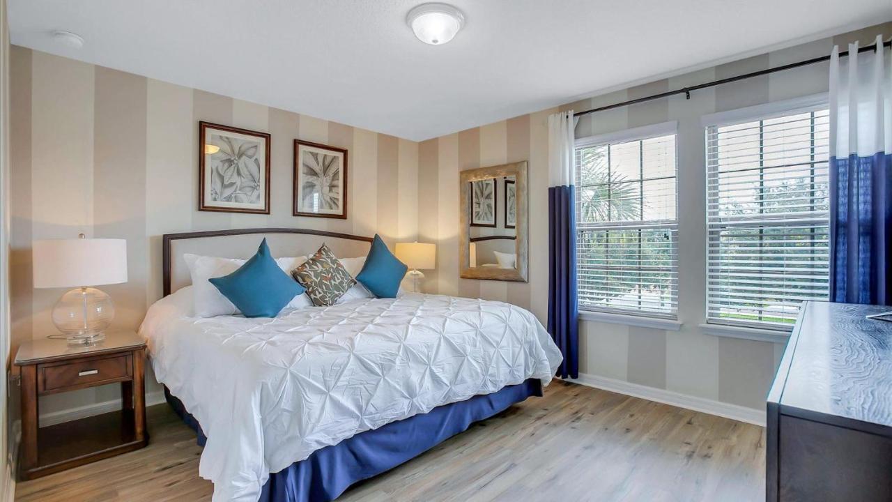8882 Menton Holiday home